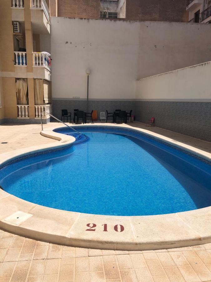 Cozy Apartment By The Sea Palangre 17 Torrevieja Exterior photo